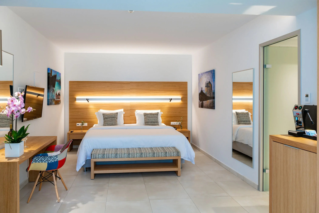 Junior Suite with garden view
