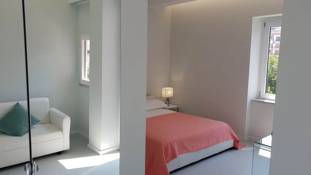 Deluxe Double room with mountain view (full double bed)