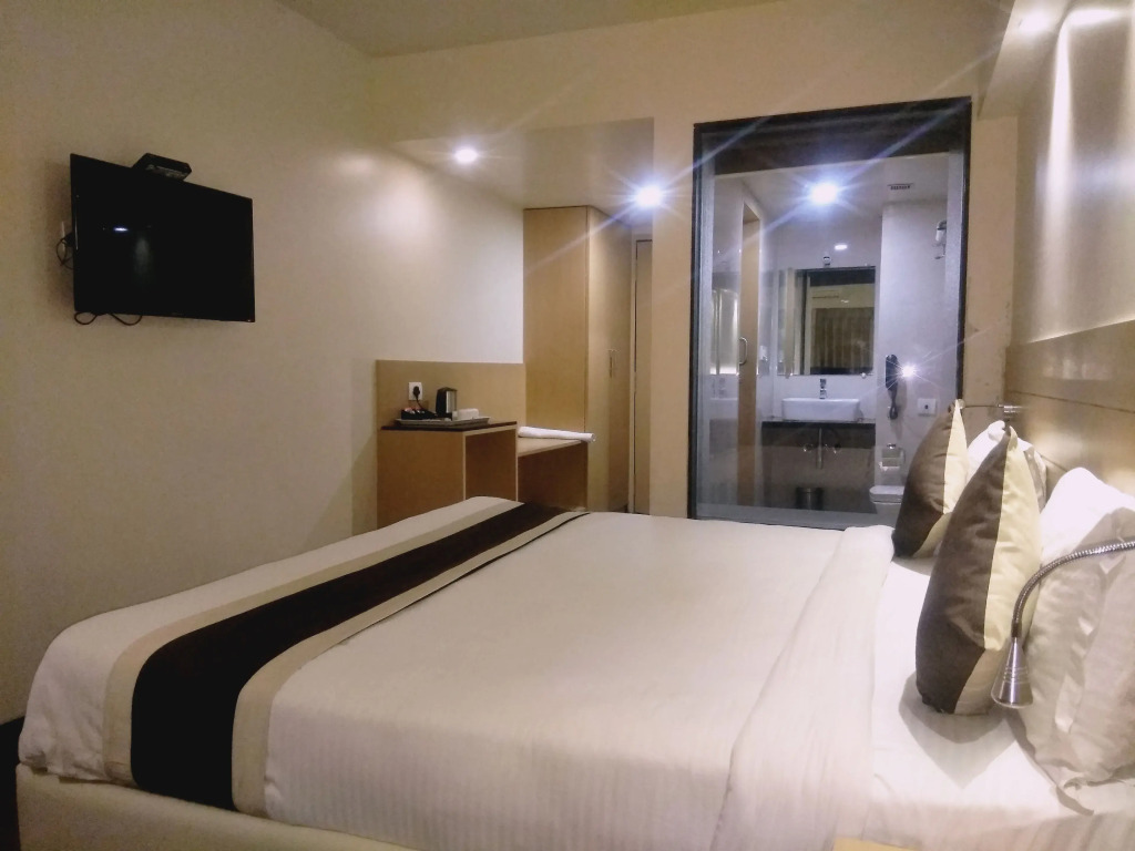 行政雙人房，市景，雙人床