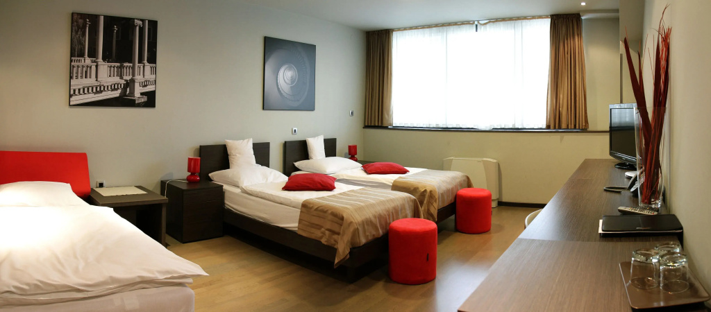 Nitro Rooms - Chambres