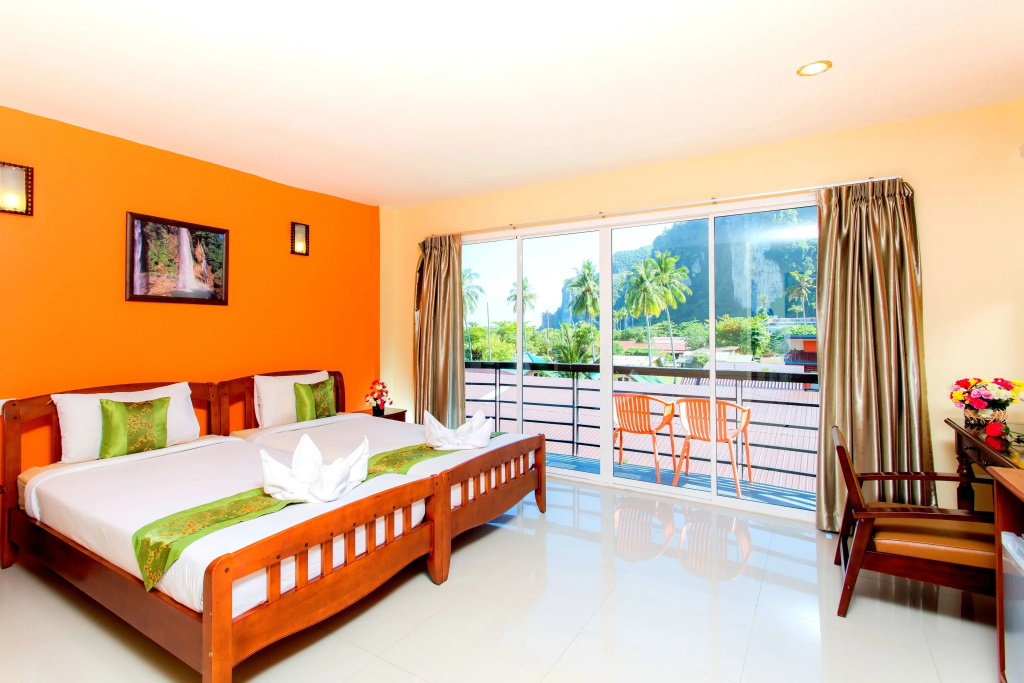 Deluxe room with balcony
