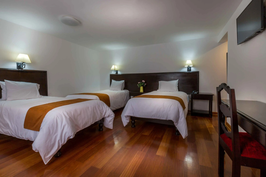 Triple room