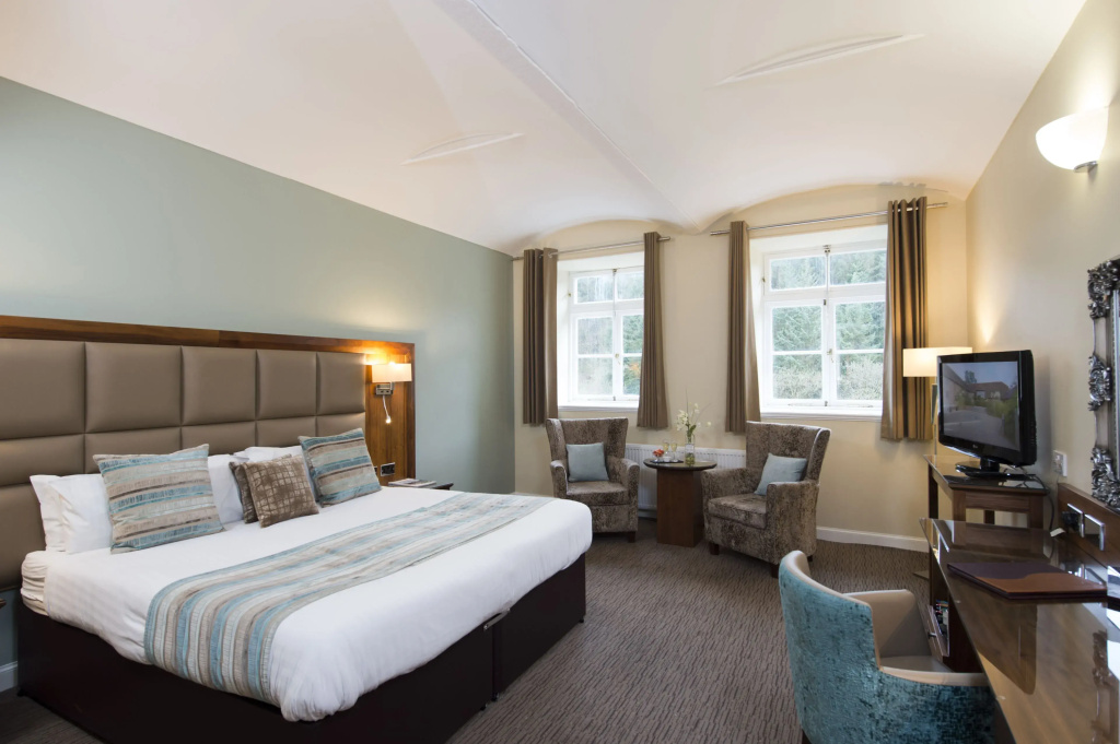Superior Double room (full double bed)