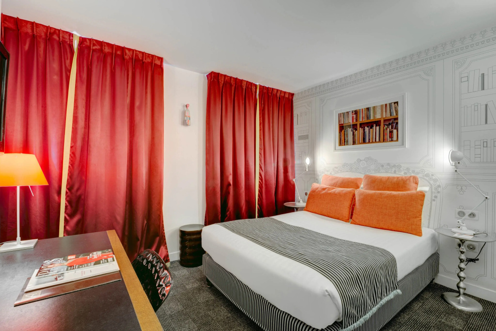 Superior Double room (full double bed)