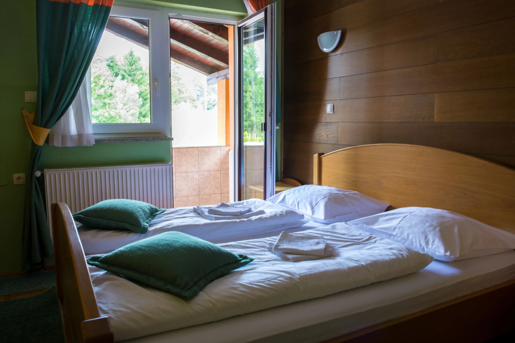 Double Apartment full double bed