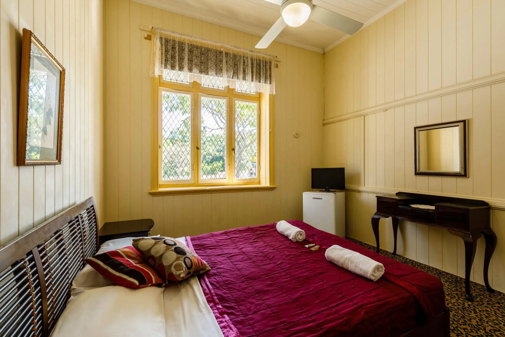 Standard Double room (full double bed)