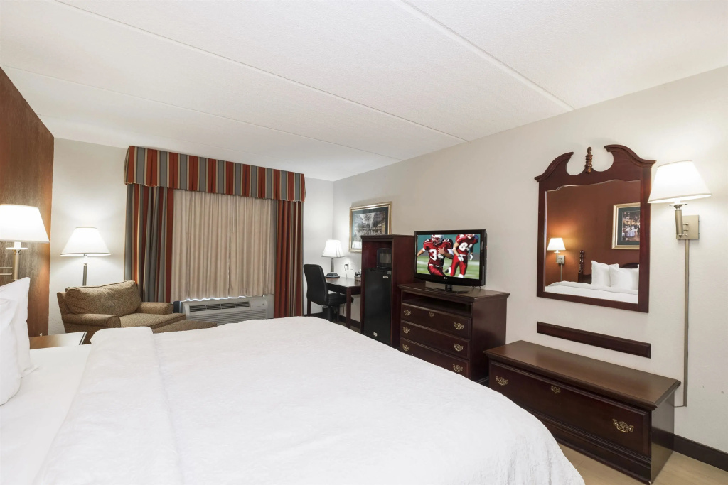 Superior Double room (full double bed)