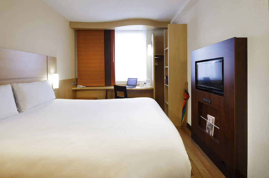 ibis London Greenwich Room Type - Standard Double room full double bed