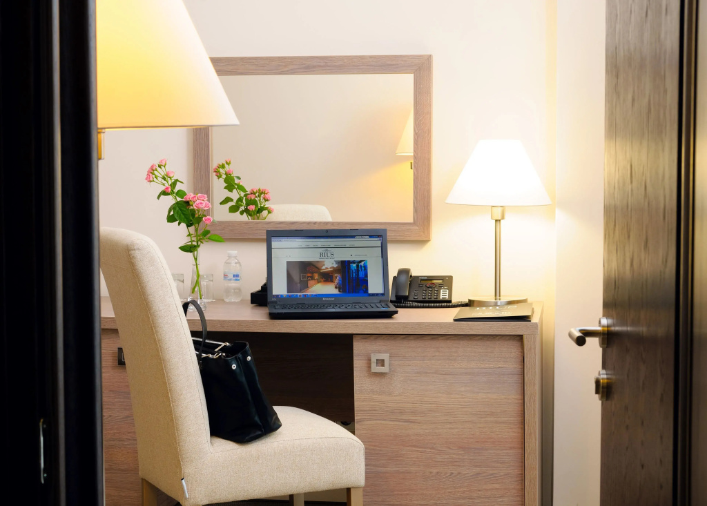 Standard Family room