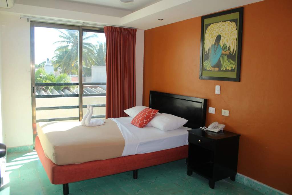 Economy room