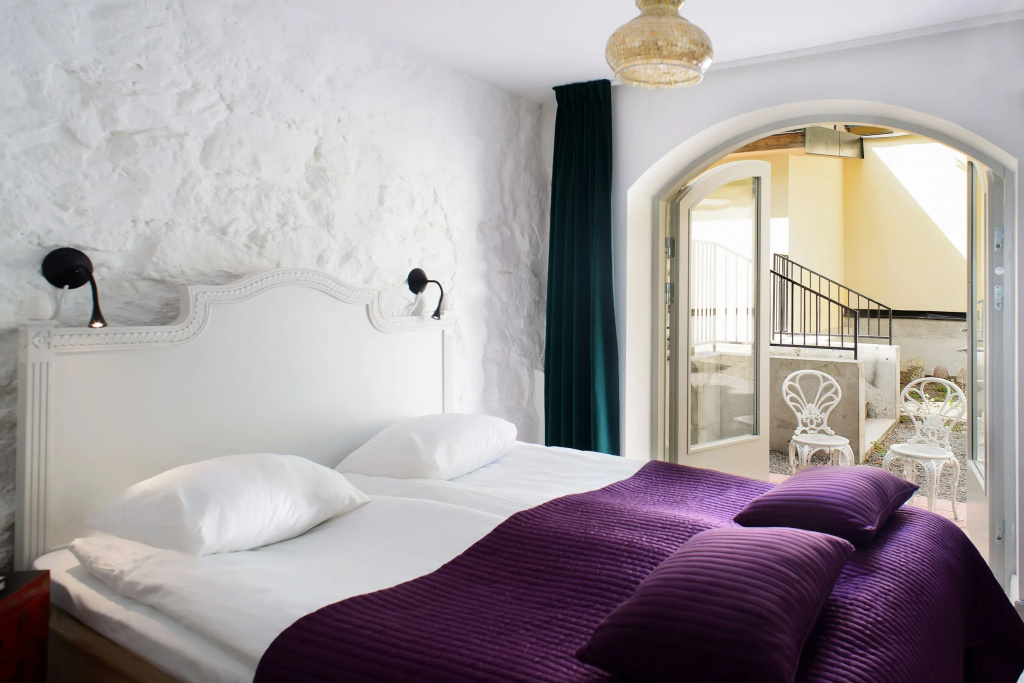 Economy Double room (full double bed)