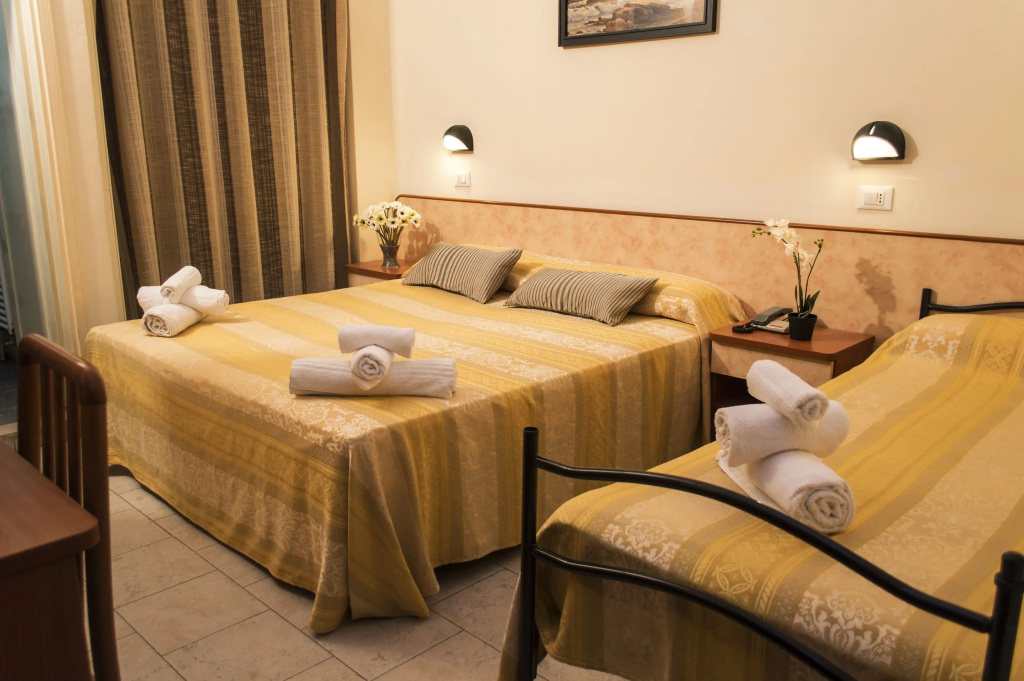 Economy room