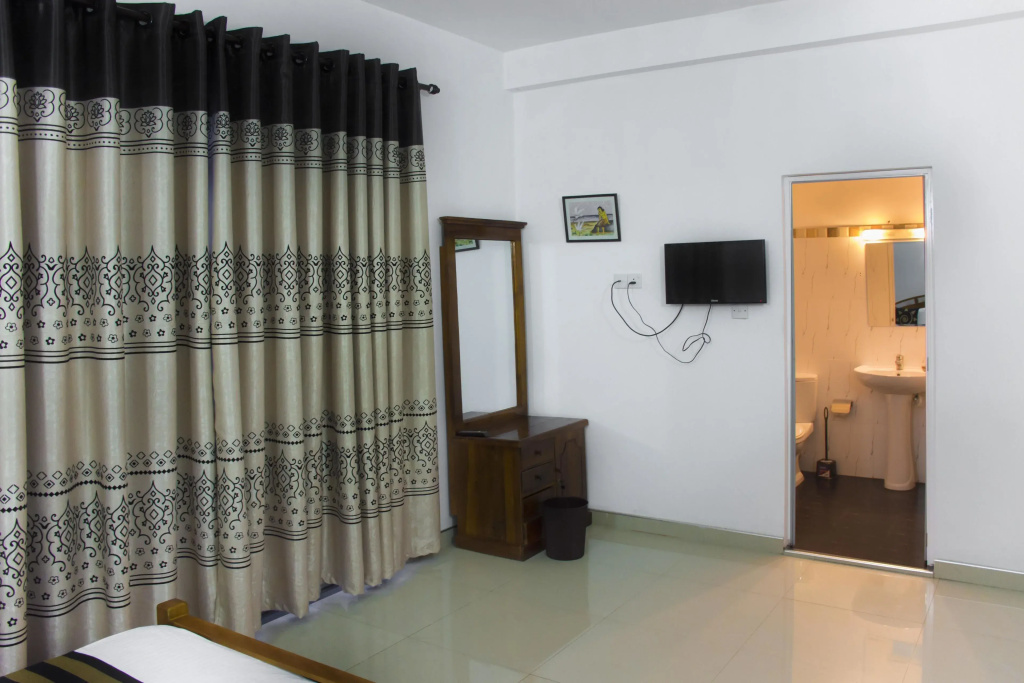Economy room