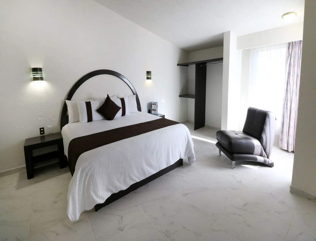 Double Junior Suite full double bed