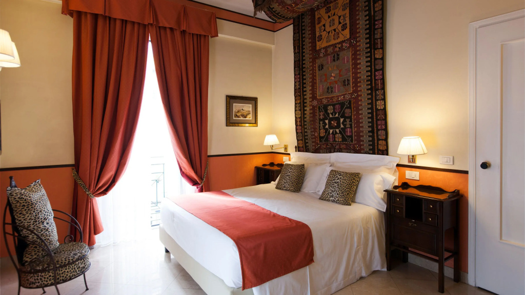 Superior Double room (full double bed)