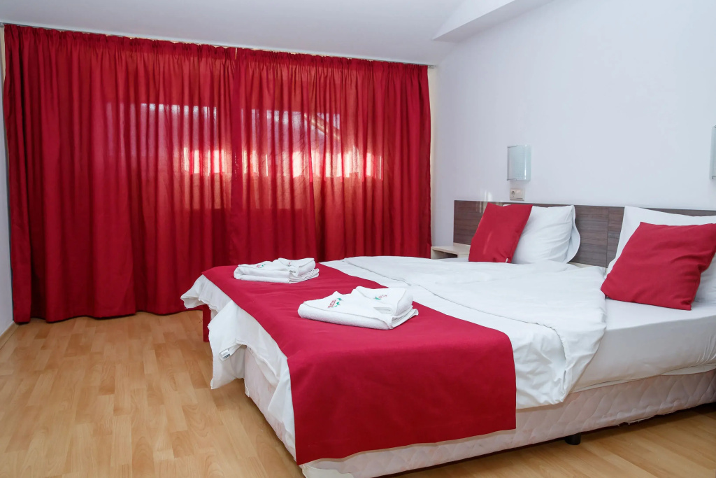 Mountain Paradise by the Walnut Trees - Chambres