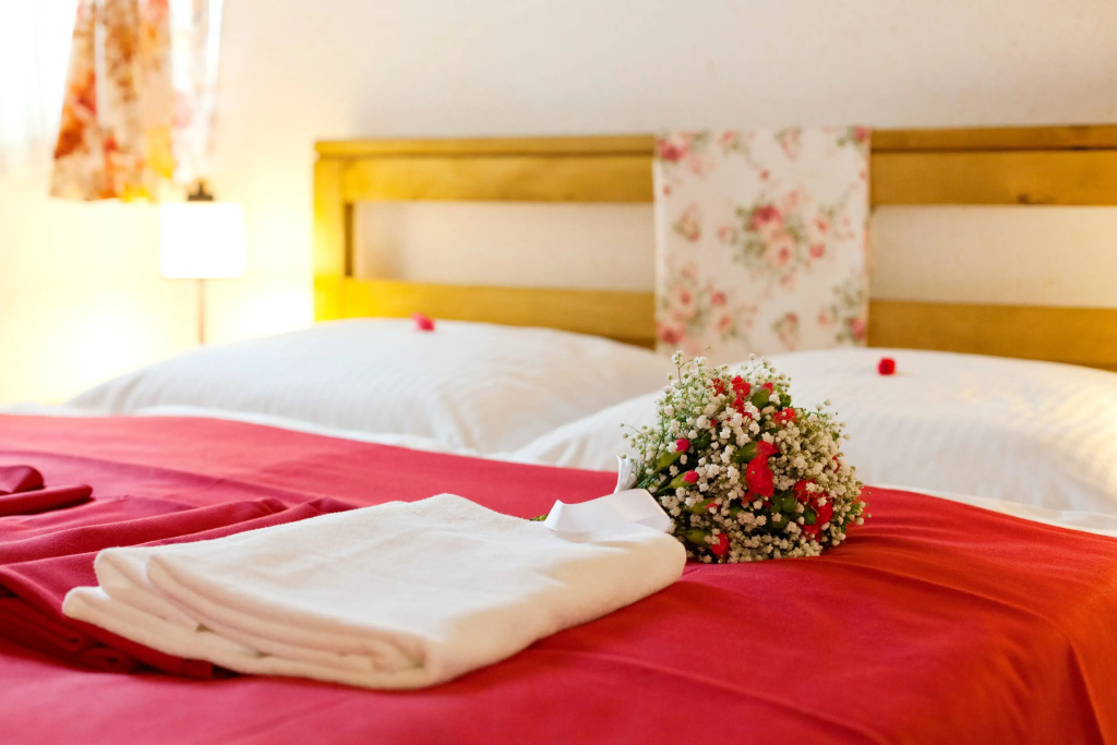 Economy Suite