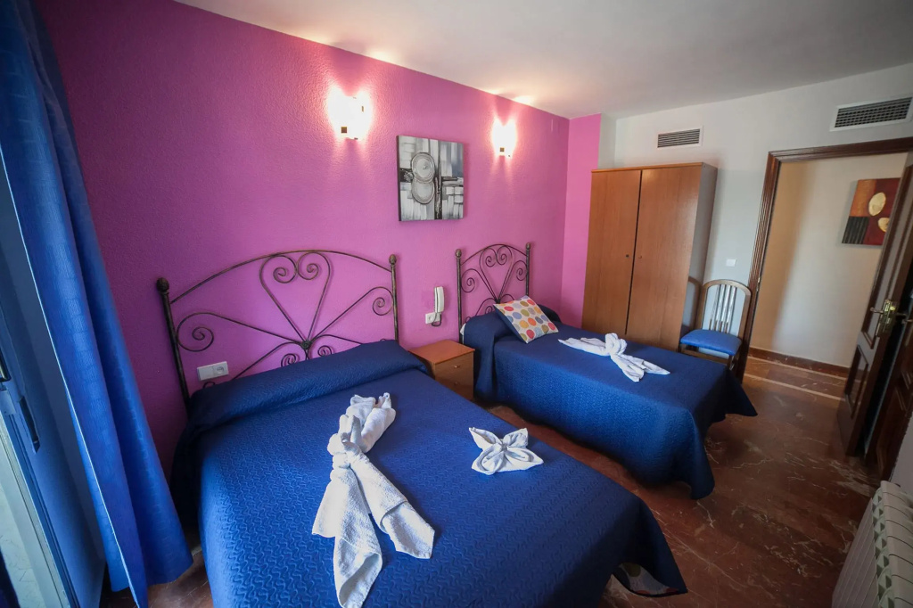 Economy Double room (full double bed)