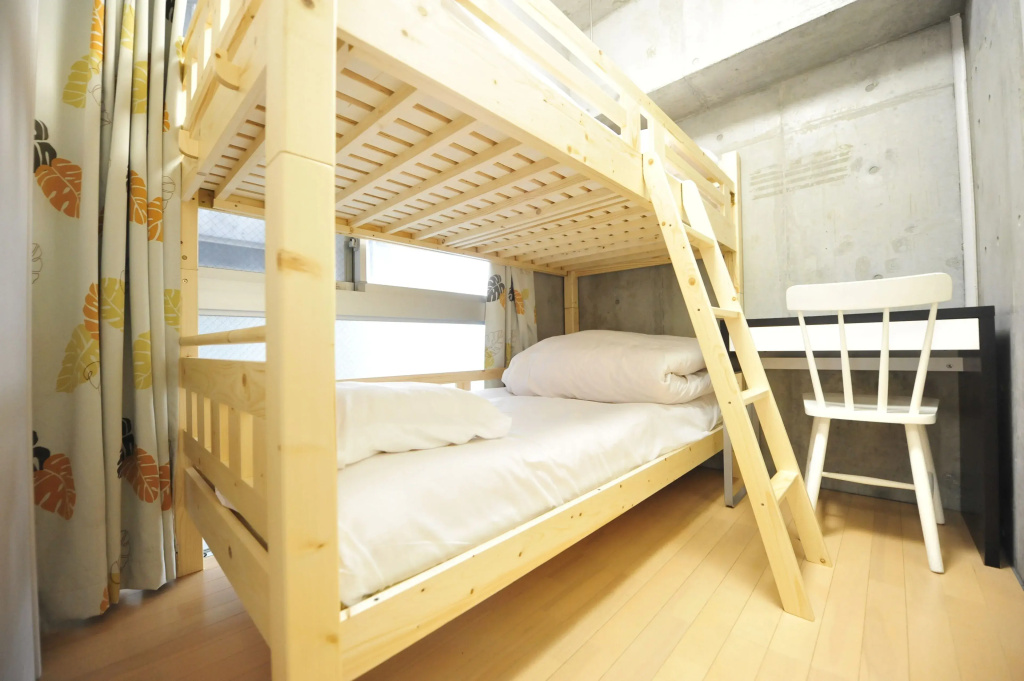 Bed in Dorm (male dorm)