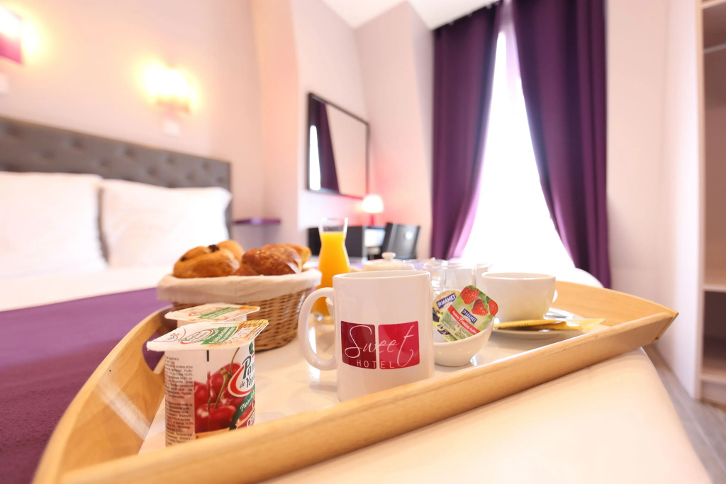 Superior Double room (full double bed)