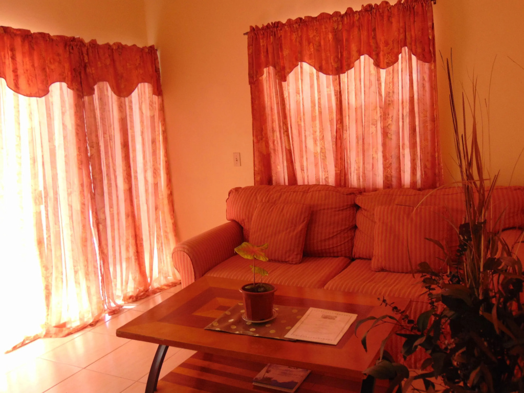 Double Suite (full double bed)