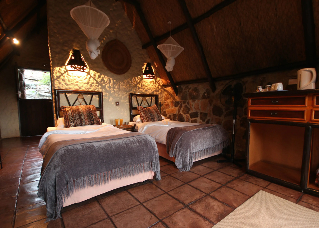 Standard Double room (twin beds)