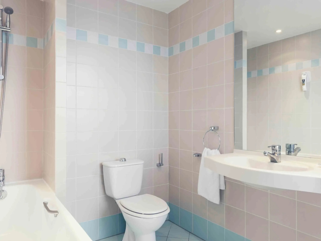 Superior Double room (full double bed)