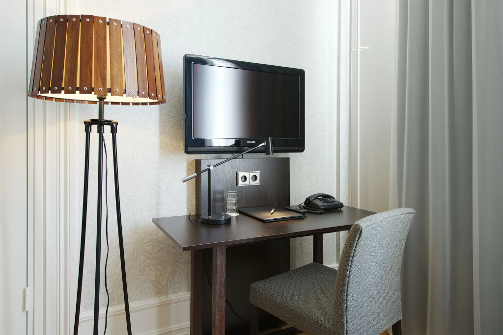 Home Hotel Plaza - Chambres