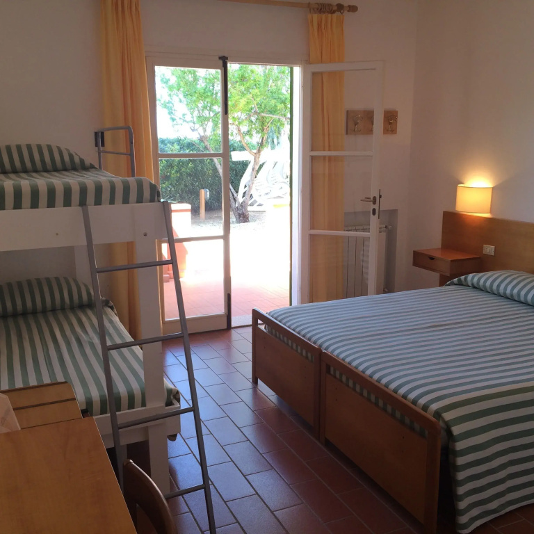 Standard Quadruple room