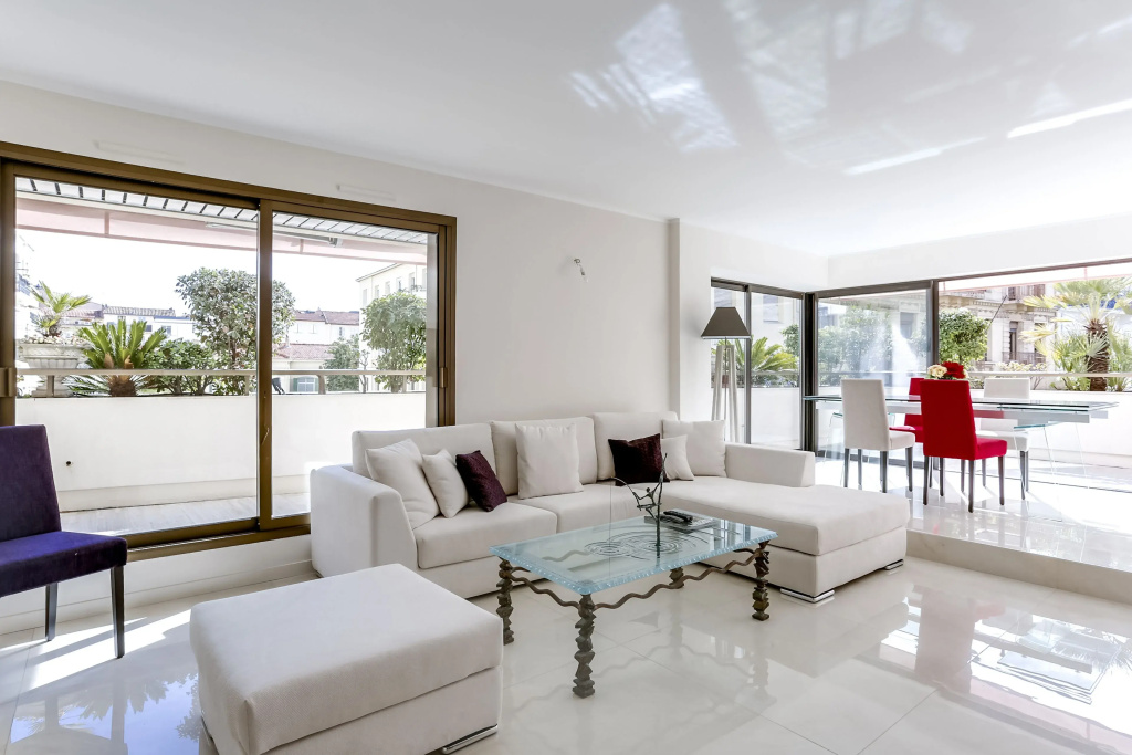 Luxury Apartment