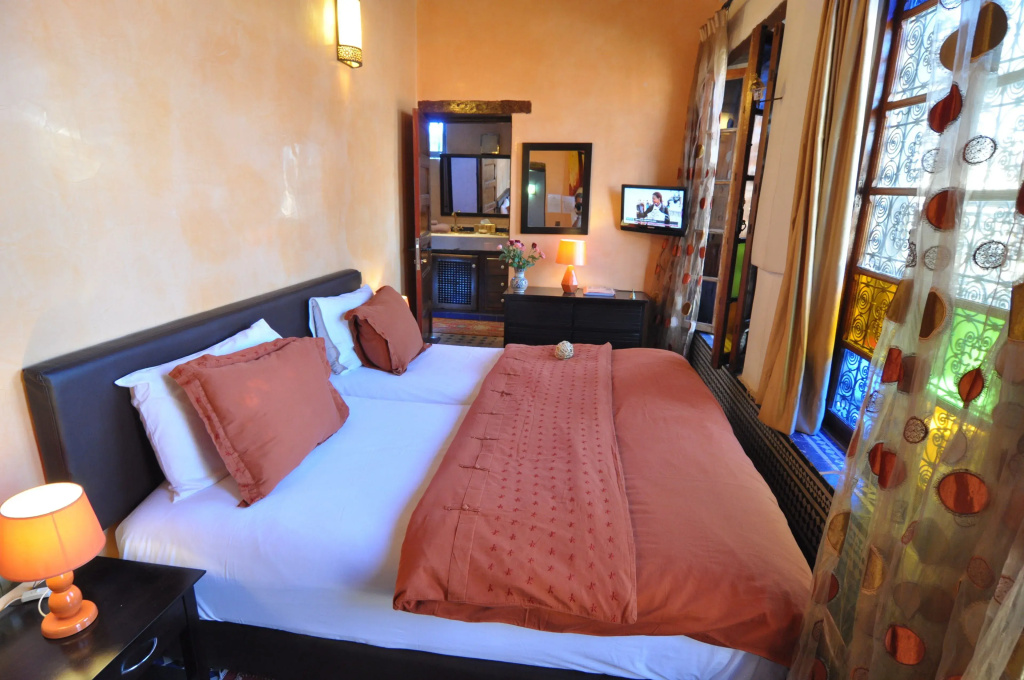 Standard Double room (full double bed)