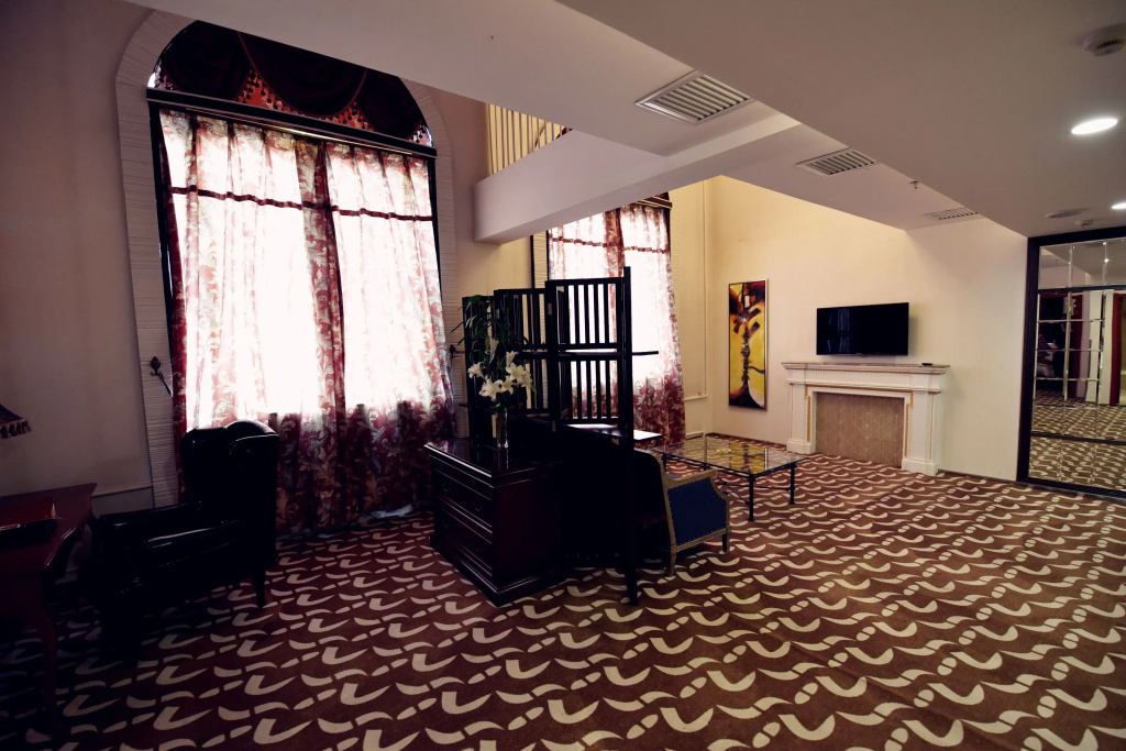 Executive Suite