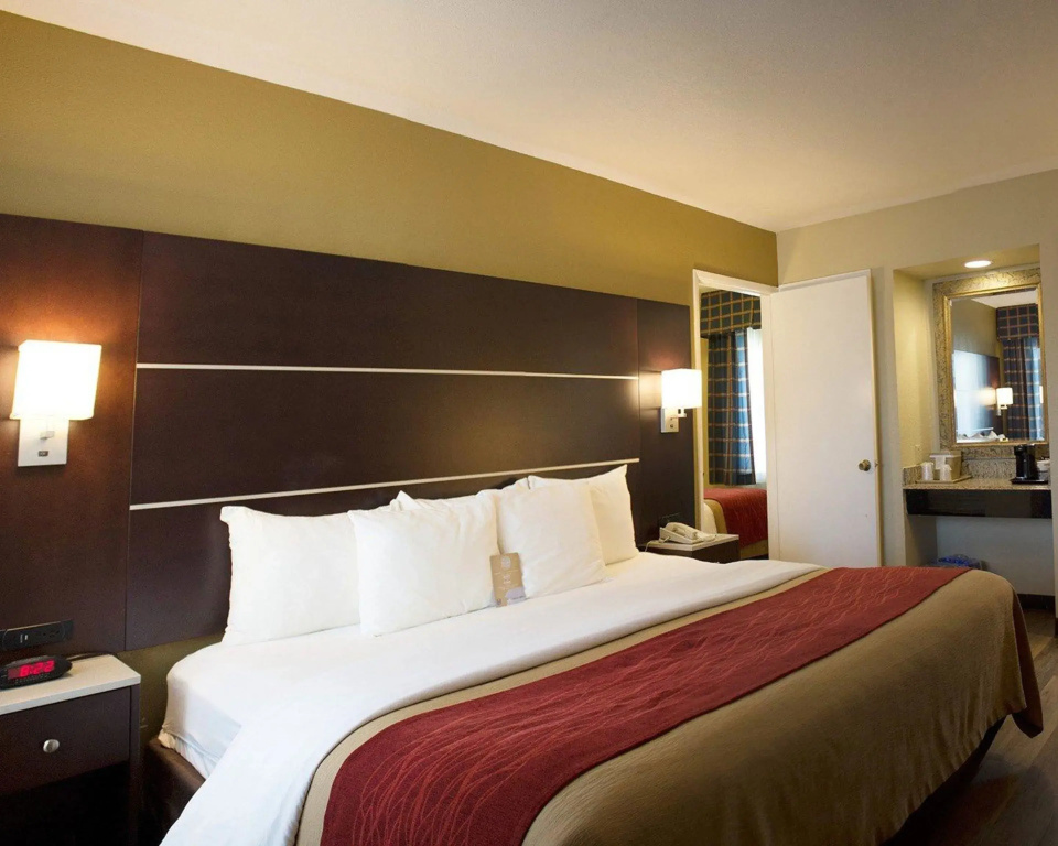 Comfort Inn San Diego Airport At The Harbor - Chambres