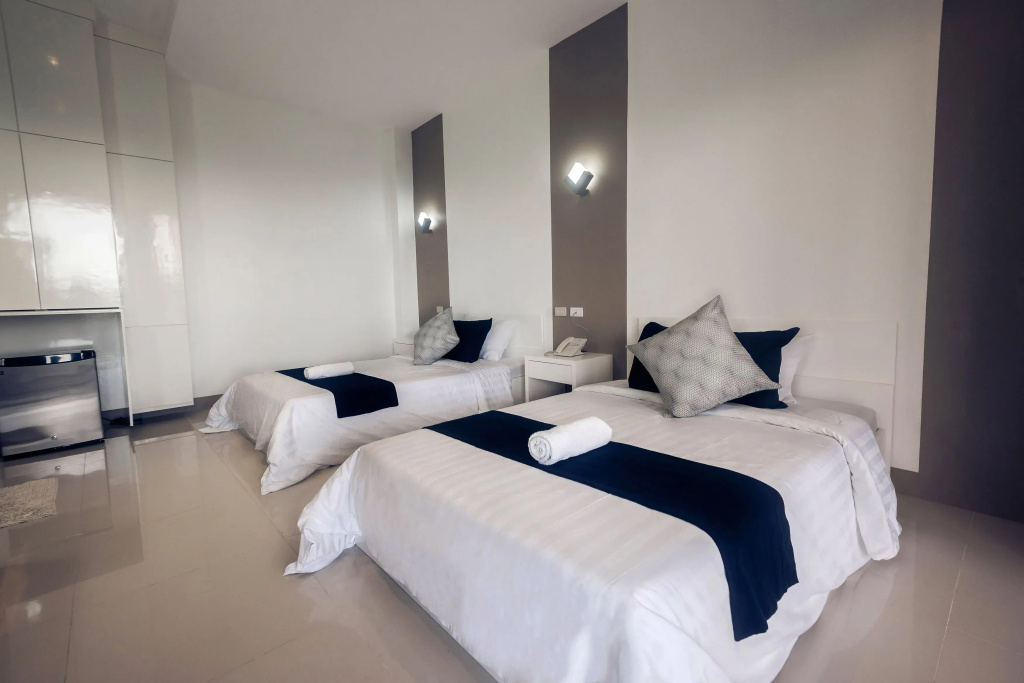 Standard Double room (full double bed)