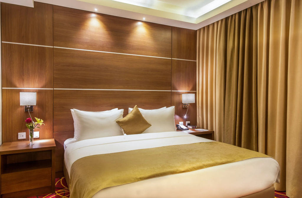 Deluxe Double room (full double bed)