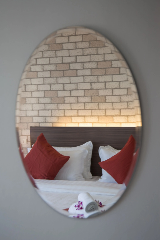 Deluxe Double room with balcony and with city view (full double bed)