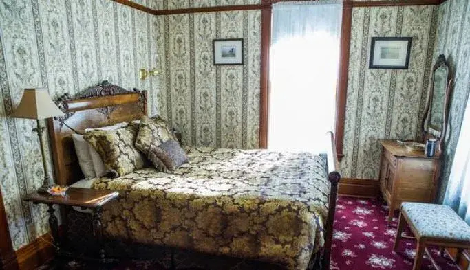 Victorian Dreams Bed and Breakfast - Chambres