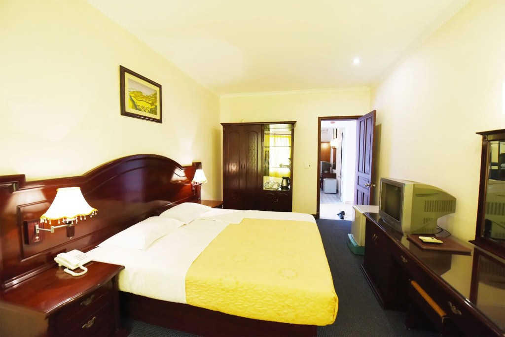 Superior Double room with sea view (full double bed)