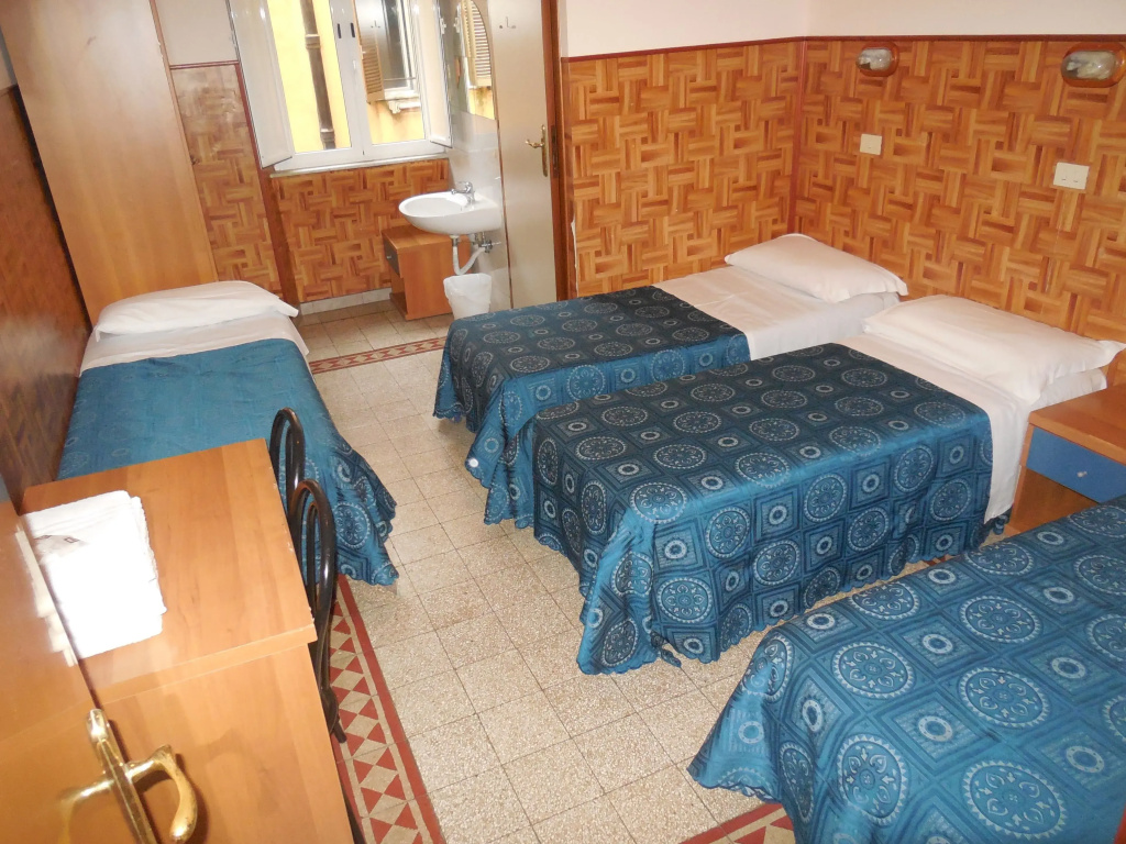 Quadruple room