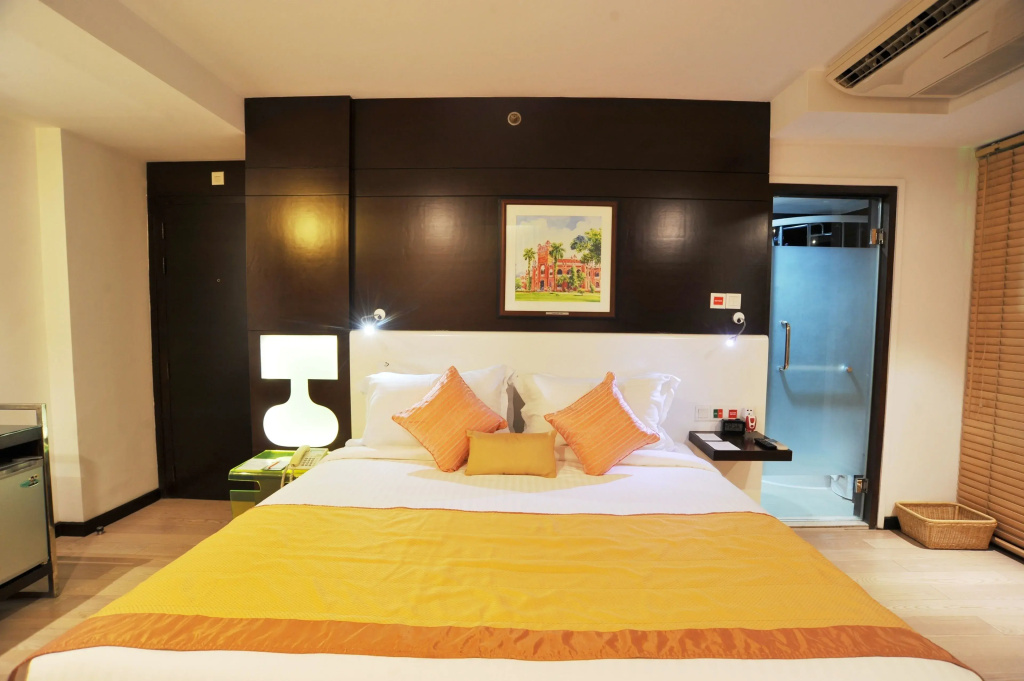 Premium Suite