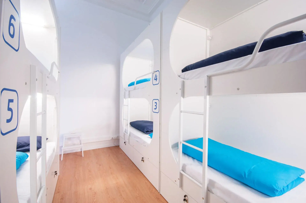 Bed in Dorm