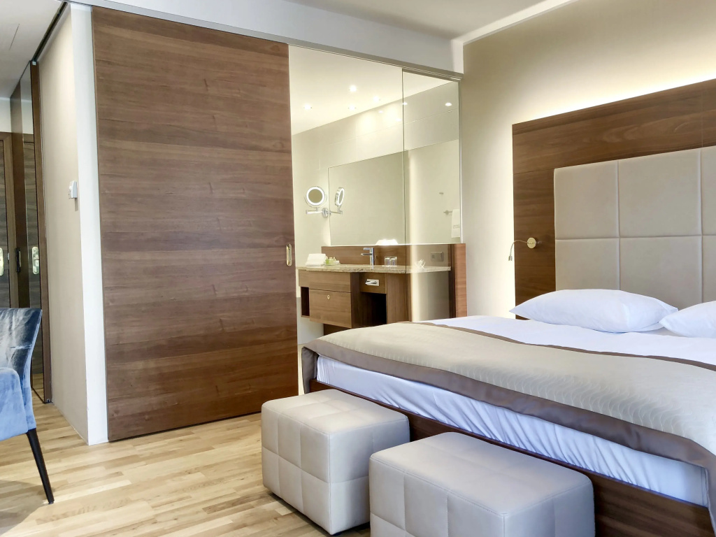 Deluxe Single room