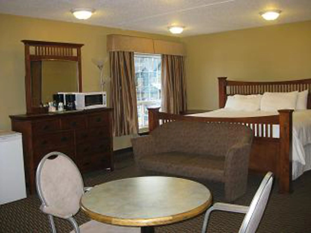 Standard Suite