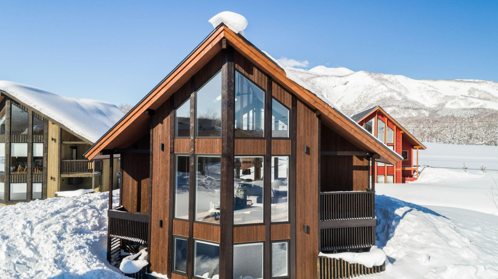 3 Bedrooms Comfort Double Chalet full double bed