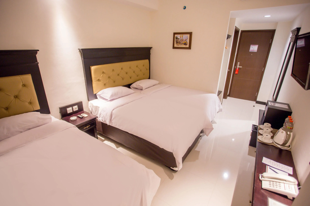 Premier room