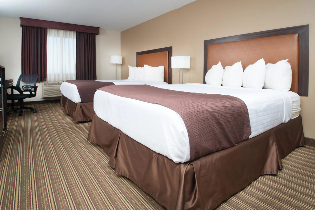Standard Double room (full double bed)