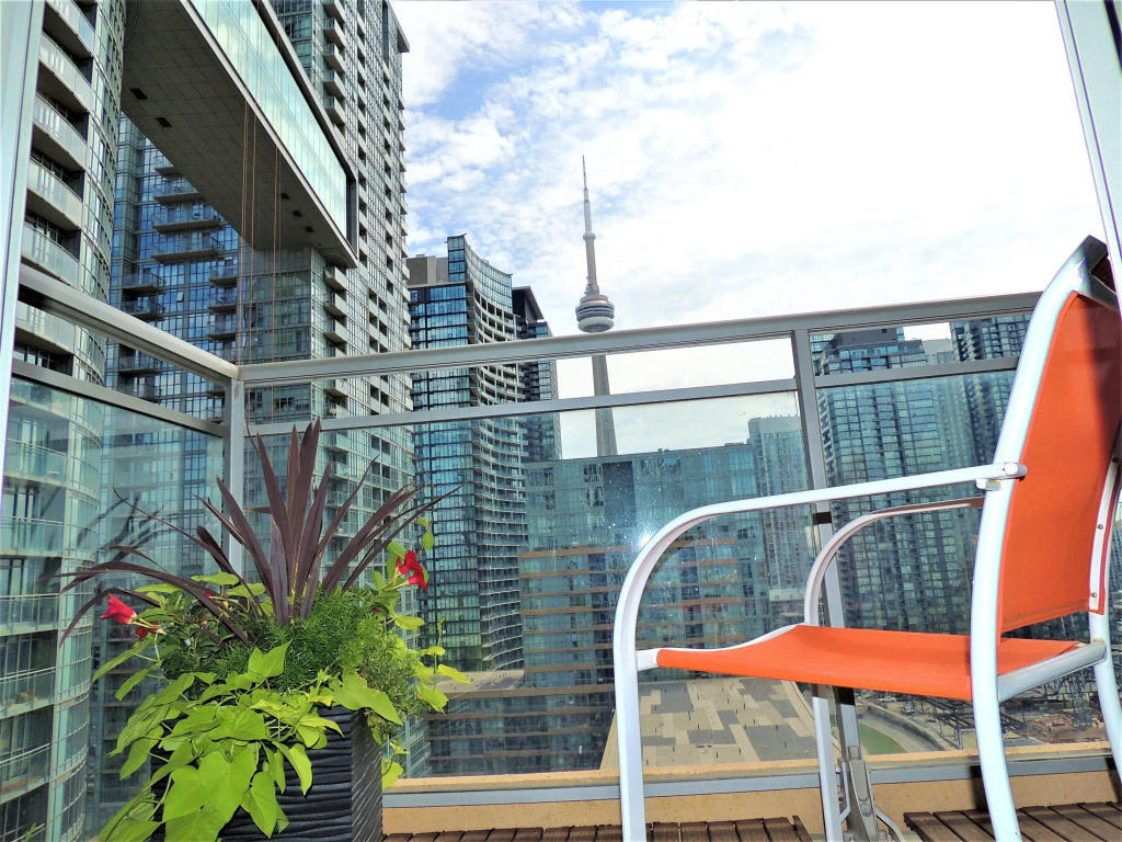 TVHR - Luxury Condos in Heart of Downtown - Chambres