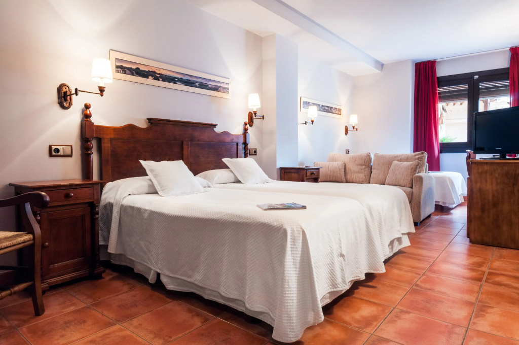 Standard Double room (twin beds)