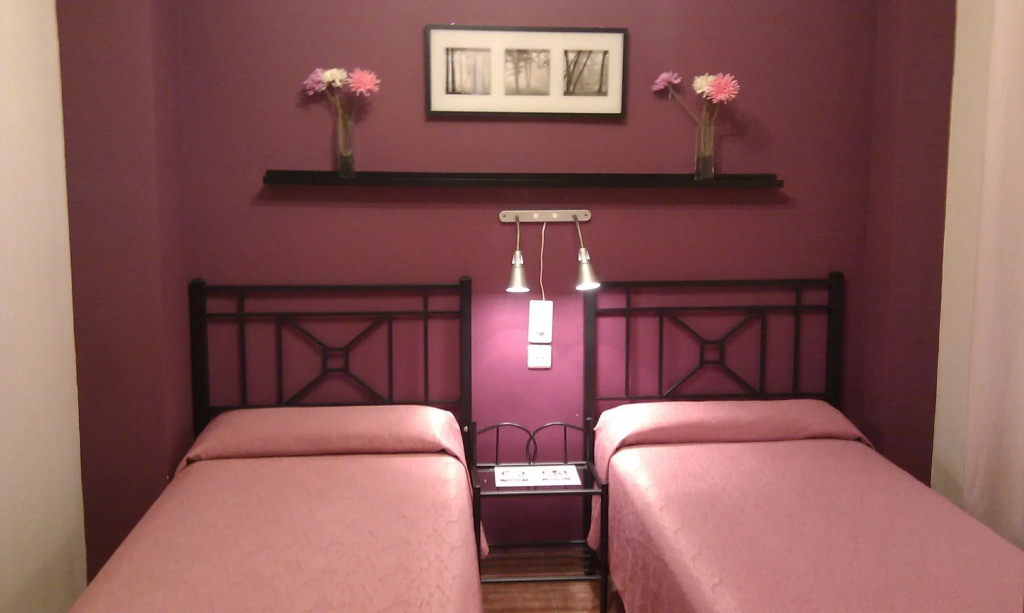 Economy room