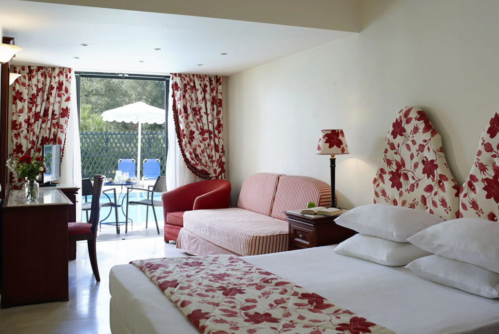 Double room with garden view (full double bed)